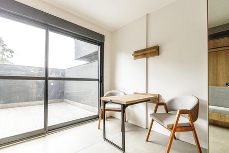 Apartamento à venda com 41m², 1 quarto e 1 vaga Apartamento à venda com 41m², 1 quarto e 1 vagaStudio