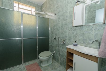 Casa para alugar com 240m², 4 quartos e 4 vagasBanheiro Social