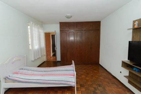 Casa para alugar com 240m², 4 quartos e 4 vagasQuarto 3