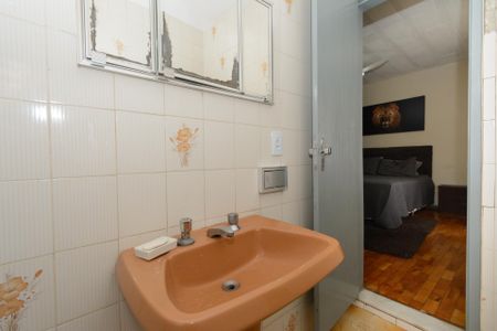 Casa para alugar com 240m², 4 quartos e 4 vagasBanheiro da Suíte