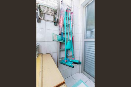 Apartamento à venda com 52m², 3 quartos e 1 vagaÁrea de Serviço