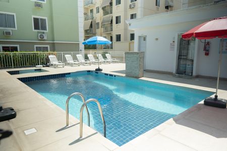 Apartamento à venda com 55m², 3 quartos e 1 vaga Apartamento à venda com 55m², 3 quartos e 1 vagaÁrea comum - Piscina