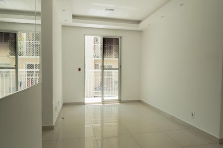 Apartamento à venda com 55m², 3 quartos e 1 vaga Apartamento à venda com 55m², 3 quartos e 1 vagaSala