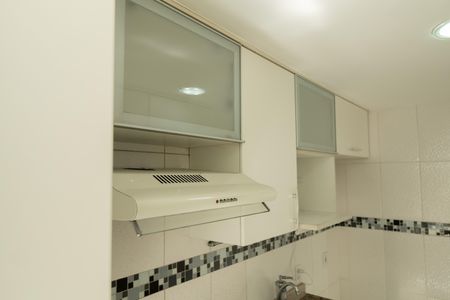 Apartamento à venda com 55m², 3 quartos e 1 vaga Apartamento à venda com 55m², 3 quartos e 1 vagaCozinha - Armários
