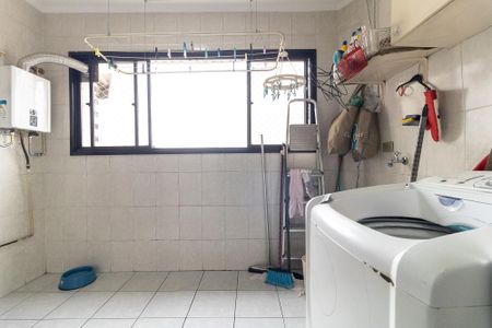 Apartamento à venda com 150m², 3 quartos e 2 vagasLavanderia