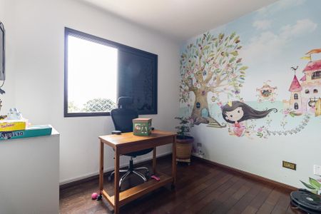 Apartamento à venda com 150m², 3 quartos e 2 vagasQuarto 2