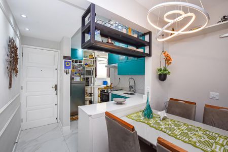 Apartamento à venda com 68m², 2 quartos e sem vagaCozinha