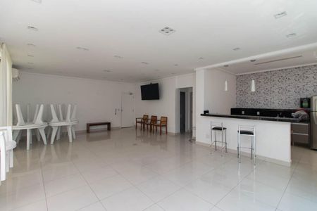 Apartamento à venda com 76m², 3 quartos e 2 vagasÁrea comum - Salão de festas