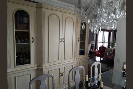 Apartamento à venda com 187m², 3 quartos e 3 vagasFoto 08