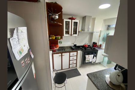 Apartamento à venda com 60m², 2 quartos e 1 vagaCozinha