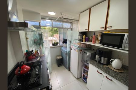 Apartamento à venda com 60m², 2 quartos e 1 vagaCozinha