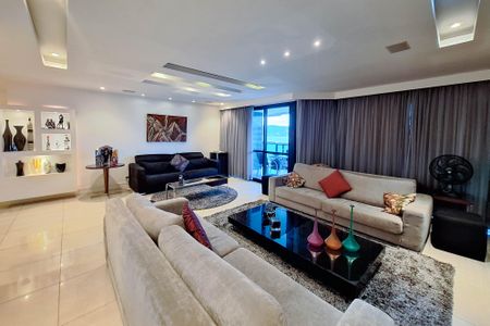 Apartamento à venda com 321m², 4 quartos e 3 vagasSala