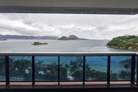 Apartamento à venda com 321m², 4 quartos e 3 vagasSuíte 1