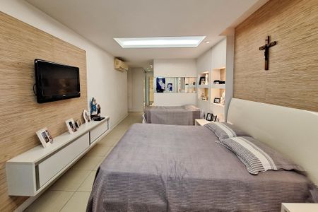 Apartamento à venda com 321m², 4 quartos e 3 vagasSuíte 4