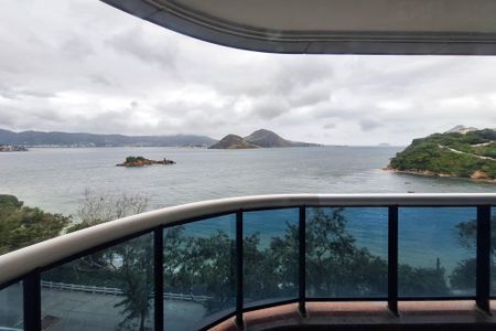 Apartamento à venda com 321m², 4 quartos e 3 vagasSuíte 2