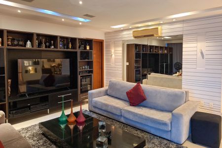 Apartamento à venda com 321m², 4 quartos e 3 vagasSala