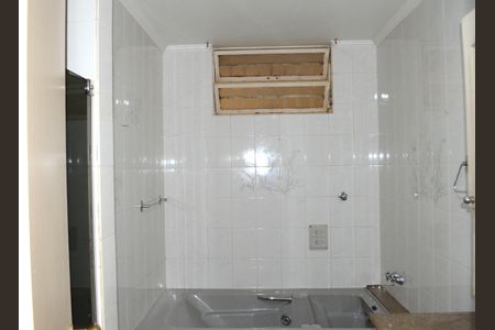 Casa à venda com 193m², 5 quartos e 4 vagasBanheiro Corredor