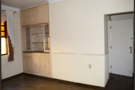 Casa à venda com 193m², 5 quartos e 4 vagasSala de Jantar