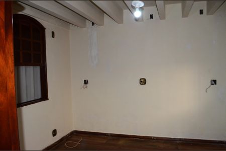 Casa à venda com 193m², 5 quartos e 4 vagasQuarto 1