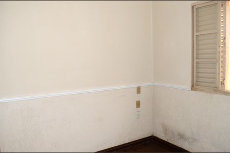 Casa à venda com 193m², 5 quartos e 4 vagasQuarto 3