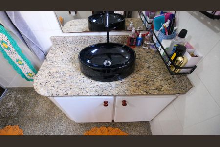 Casa à venda com 250m², 3 quartos e 3 vagasBanheiro da Suíte 1 (Casa 2)