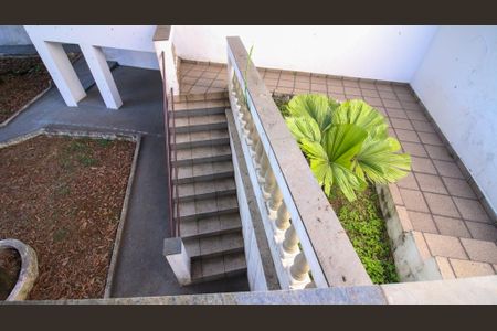 Casa à venda com 250m², 3 quartos e 3 vagasQuintal