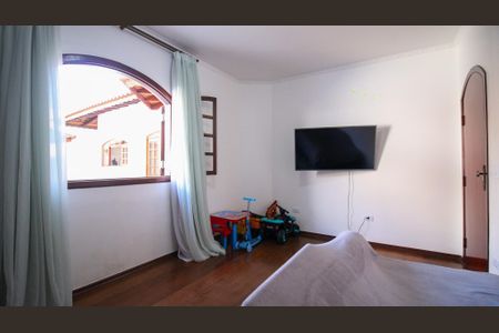 Casa à venda com 250m², 3 quartos e 3 vagasQuarto (Casa 2)