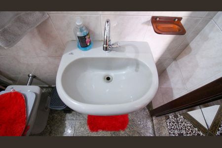 Casa à venda com 250m², 3 quartos e 3 vagasBanheiro (Casa 2)