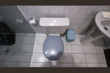 Casa à venda com 250m², 3 quartos e 3 vagasBanheiro da Suíte