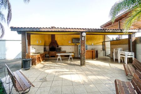 Apartamento à venda com 62m², 2 quartos e 1 vagaChurrasqueira