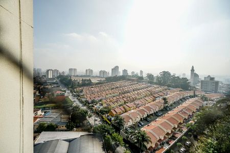 Apartamento à venda com 62m², 2 quartos e 1 vagaVista do quarto 02