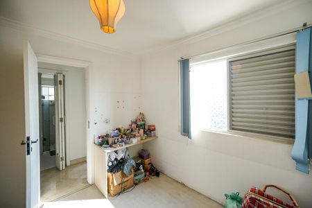 Apartamento à venda com 62m², 2 quartos e 1 vagaQuarto 02