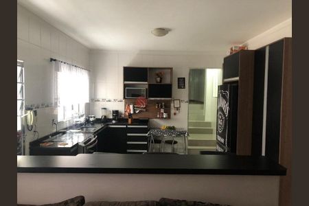 Casa à venda com 129m², 3 quartos e 1 vaga