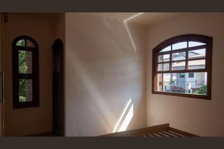 Casa à venda com 194m², 3 quartos e 4 vagas