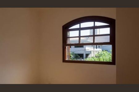 Casa à venda com 194m², 3 quartos e 4 vagas