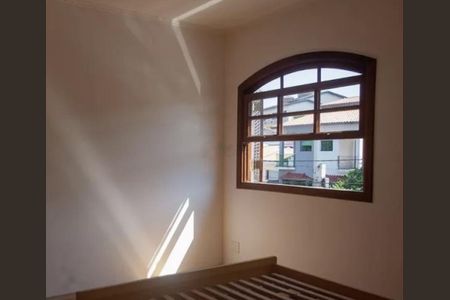 Casa à venda com 194m², 3 quartos e 4 vagas