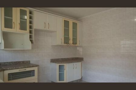 Casa à venda com 194m², 3 quartos e 4 vagas