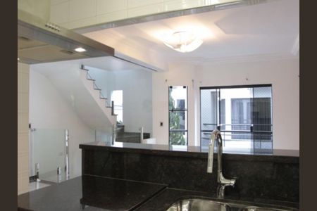 Casa à venda com 135m², 3 quartos e 2 vagas