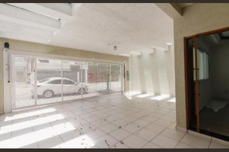 Casa à venda com 298m², 3 quartos e 3 vagas