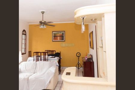 Casa à venda com 275m², 3 quartos e 3 vagas