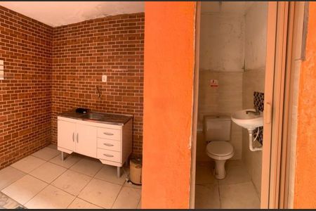 Casa à venda com 96m², 2 quartos e sem vaga