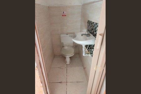 Casa à venda com 96m², 2 quartos e sem vaga