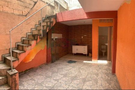 Casa à venda com 96m², 2 quartos e sem vaga