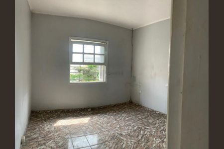 Casa à venda com 96m², 2 quartos e sem vaga