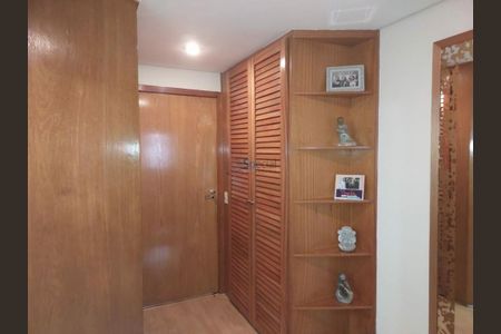 Apartamento à venda com 190m², 4 quartos e 3 vagas