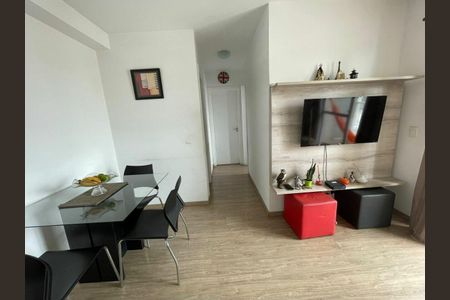 Apartamento à venda com 56m², 2 quartos e 1 vaga