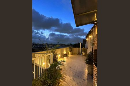 Casa à venda com 130m², 3 quartos e 1 vaga