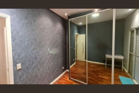 Casa à venda com 130m², 3 quartos e 1 vaga