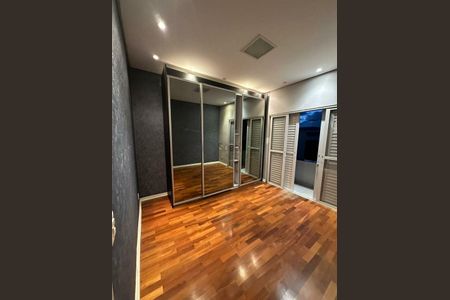 Casa à venda com 130m², 3 quartos e 1 vaga