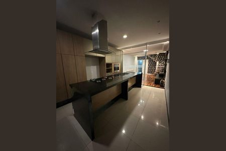 Casa à venda com 130m², 3 quartos e 1 vaga